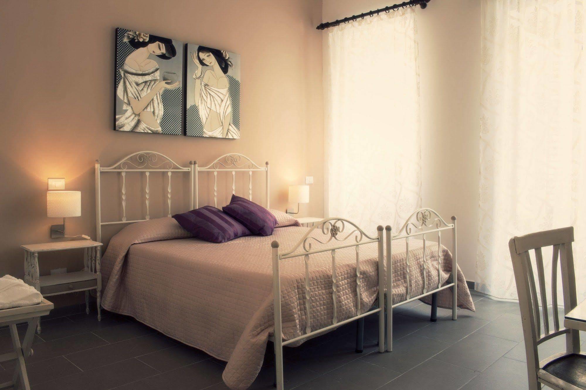 مبيت وإفطار باليرمو Al Decoro المظهر الخارجي الصورة